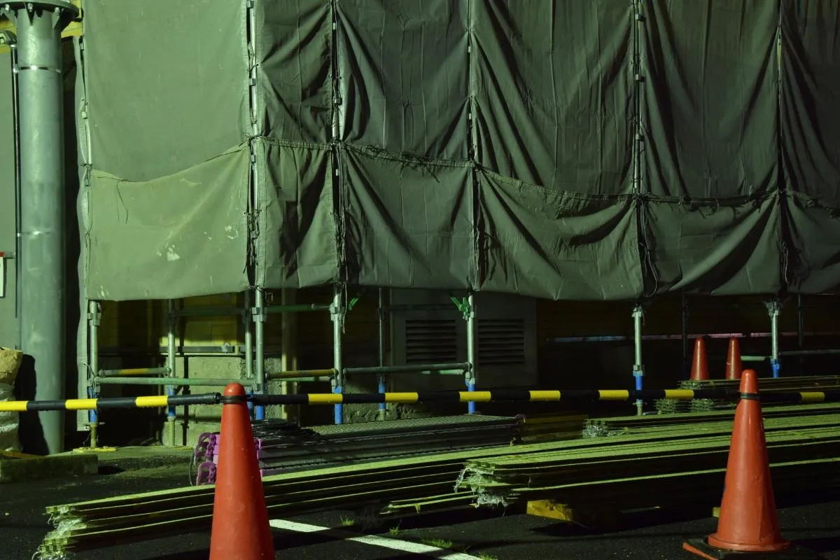 18%e9%9b%bb%e6%b0%97%e5%b7%a5%e4%ba%8b-%e5%a4%9c%e4%b8%ad